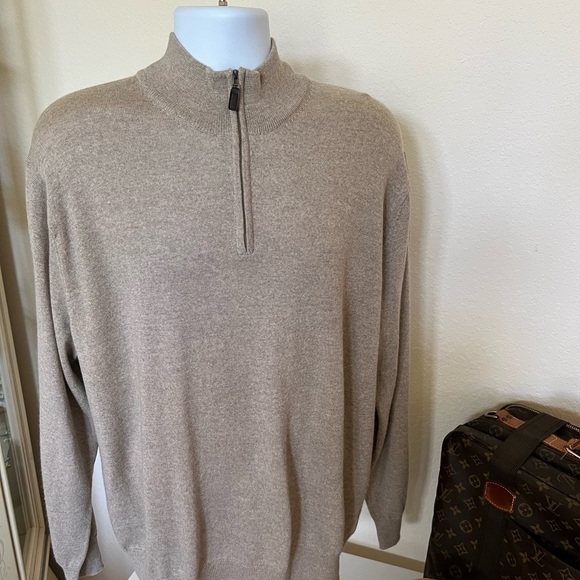 NWOT Jos. A. Bank Quarter Zip Sweater Size XL Signature Collection 100% Merino - Picture 2 of 5